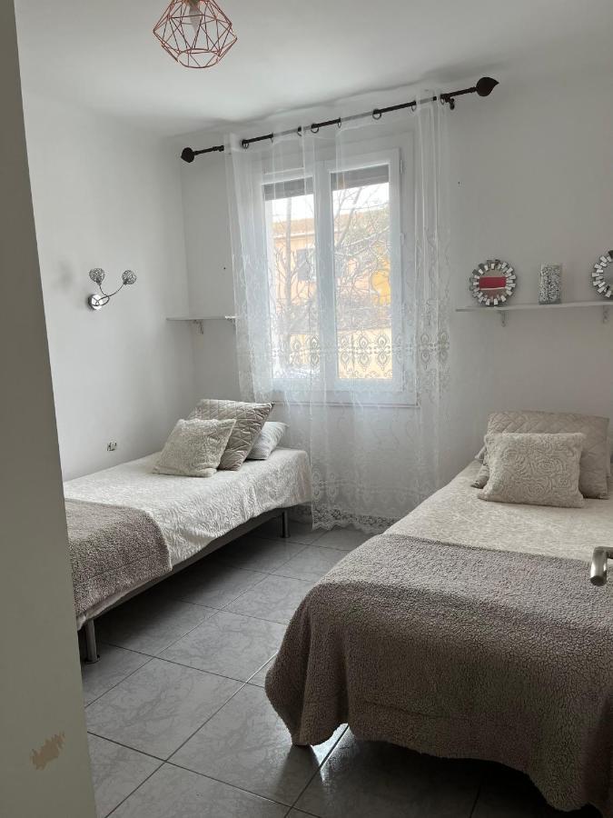 Villa Climatise Avec Piscine Et Jacuzzi Carpentras Eksteriør billede